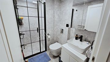 Arel'den Güvenevler Yeşilyurt Mobilyalı Emsalsiz Sıfır 2 Kat 1+1