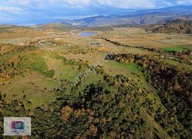 Dağyenice Göl Ve Atlas Manzaralı Doğa İle İç İçe Fırsat Arazi !