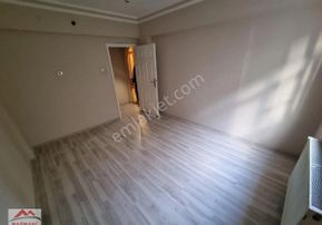 Antares Avm & Şehir Hastanesi'nin Yanıbaşında 3+1 Arakat Kombili Yapılı 2-balkonlu