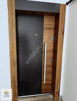 Hava Alanı Karşısı Tam Merkez Sıfır Bina 1+1 Lüks Ön Güney Doğu