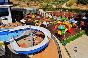 Otel Konforunda Azura Park Sitesinde Düz Ayak Lüx 3+1 Daire