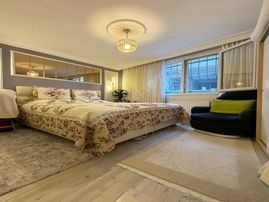 Metrobüse Yakın Konumda Acil Satılık 2+1 Lüks Dizayn Daire !!!