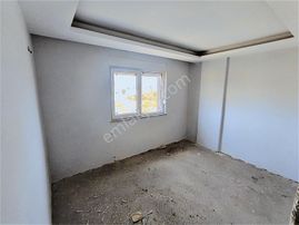 Havuz Cephe 3, Kat 1+1 Açık Mutfak