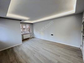 Gazi Mahallesinde Acil Satılık Mükemmel Konumda 3+1 Fırsat Daire