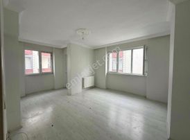 Taşoluk Fatih Mahallesinde Kirlalık 3+1 Ara Kat