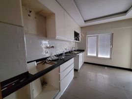 Lıman Mah. Merkezı Konumda Sıte İçerisinde Ayrı Mutfaklı 3+1 Kıralık Daıre