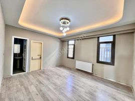 Karaköprü Atakent'de Köşe Başında 4+1 Satılık Ultra Lüks Daire