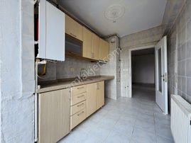 Keskin'den Okul Yakını Ara Kat Asansörlü 3+1 Daire