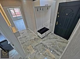 Acr'den_tepebaşı_harika_lokasyon_.e.banyoluı_lüx_yapıda_3+1daire