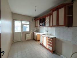 Emaks'tan/sincan Adliye Yakını/iyi Konumda/sitede/manzaralı/3+1