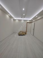 Acil Satılık!!50 Yıl Mah Cadde Üzeri Satılık 3+1 Full Lüx Daire