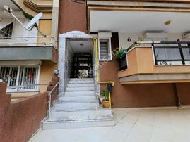 Atakent Mahallesinde Kiralık 140 M2 Geniş 3+1 Daire