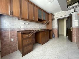 Elalmış Cad. Üzerinde Kapalı Otoparklı 2+1 Arakat Satılık Daire