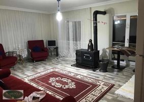 Karasu Darıçayırında 1211 M² Arsa İçi 90 M² 2+1 Müstakil Ev