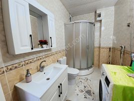 Bahadır'dan Şehir Merkez Yeni Mahalle'de 3+1 135m2