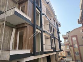 Körfez H.osman Mah Satılık Asansörlü Lüx Ara Kat Daire 3+1 Odalı