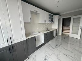 Sıfır Tatlıkuyu 4+1 İskanlı Asans 170m² Ön Cephe Fırsat Dublex