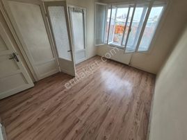 Arel'den Maltepe Neyzen Teyfik'te 2 Kat Ayrı Mutfaklı 1+1