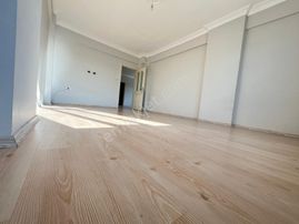 Mimar Sinan Mahallesinde Geniş Ve Kullanışlı 2.5+1 Kiralık Daire