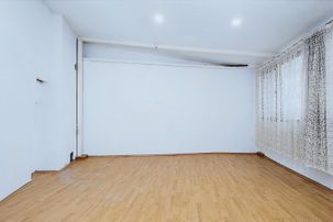 Remax Advantage'den Maksem Cd Müstakil Satılık 5+1 Konak