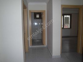 Akgün'den Harika Konumda Çift Wcli Kullanışlı-iskanlı Arakat 2+1