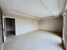 Kumköprü Mh Ebeveyn Banyolu, Giyinme Odalı 3+1 "teslimi Yakında"