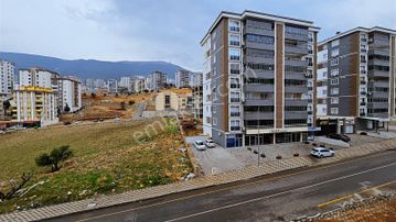 Rızık Gm' Den Üniversite Yolunda Acil Satılık Sıfır Yapı Daire