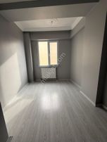 Şeyhsinan Mahalesinde Acil Satılık 2+1 4 Yılık Daire İskanlı Ara Kat