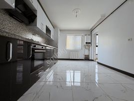 Yuvam'dan Okul Avm Ulaşım Yakını Arakat Full Yapılı Geniş 3+1