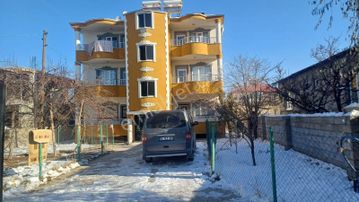 Sahibinden Süphan Mahallesi Satılık 3 Katlı Ev