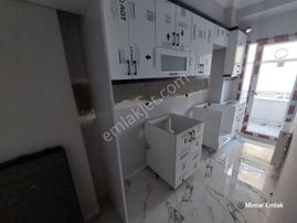 Mimar Yapı'dan Satılık 2+1 80m2 Çift Cepheli 1.kat Ferah Daire!