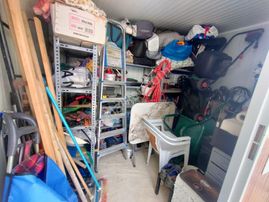 Kartallar'dan Köşebaşı Eşyalı Büyük Müstakil Kapalı Verandalı.