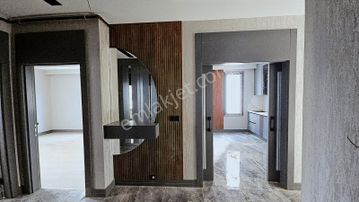 Ulaş Emlaktan Atakent Emniyet Müd.civarı 3+1 Lüks Sıfır Daire