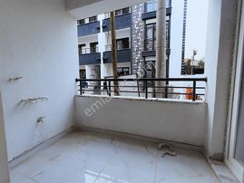 Sancak Emlaktan Kemalpaşada Sıfır 1+1 Daire