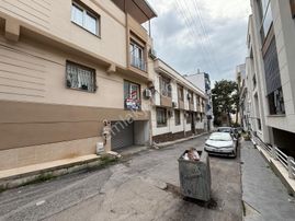 Buca Atatürk Mah Üniversiteye Yakın 1+1 Klimalı Eşyalı Yatırım Değeri Yüksek Satılık Daire