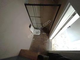 Yükselden Satılık Edremitte K.otoparklı Yüzme Havuzlu D.gazlı 1+1 Daire