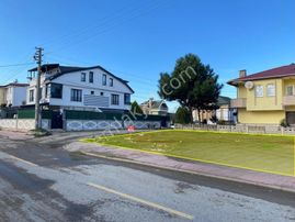 Kocaali Sahilinde Fatih Cad. Satılık Köşe Parsel