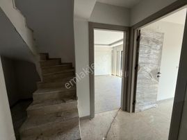 Akçalarda Satılık 2+1 Dubleks