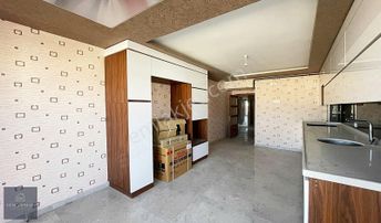 Yenikent'te 4+1ve 3+1 İki Daire Oturuma Hazır Az Bulunur Kaçırma