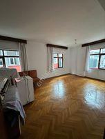 Plevne Meydanın’da Kiralık Ofis