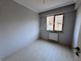 Tosya Yolunda Pazara Yakın Fırsat 2+1 Daire