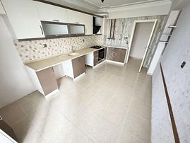 Keçiören Atapark Cad Üzerinde Y.giriş Altı Daire Asansörlü Kök Tapu Daire