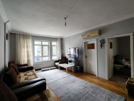 Krediye Uygun, Öveçler Kabil Cd. Yakını 3+1,katta,iskanlı, Balkon, Kombi,klima