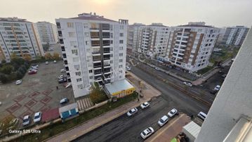 Otogar Karşısı Heskif Caddesinde Cadde Cepheli 3+1 Lüks Daire