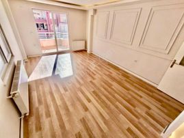 ▇kadıköy'de Ön Cephe Arakat Masrafsız Şık Tasarımlı 3+1 Daire