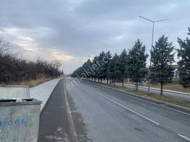 Kardelen Emlak Ve Arsa Ofisinden Ana Yola 100 Metre Arsalar