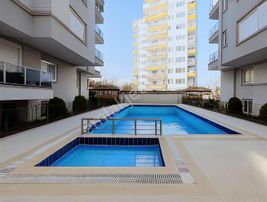 Lüks Şık Geniş Kapalı Mutfaklı 2+1