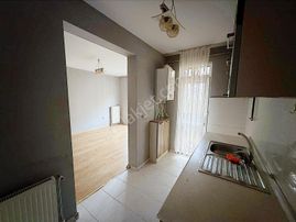 Başiskele Kirazlıkent Konutları Site İçerisinde Ara Kat Daire