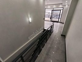 Başiskele Serdar Mahallesi'nde 1+1 95 M2 Dubleks *