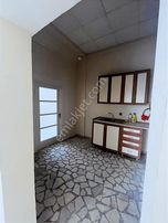 Ataşehir Merkez Opet Ve Hastane Önü. Dükkan_depo